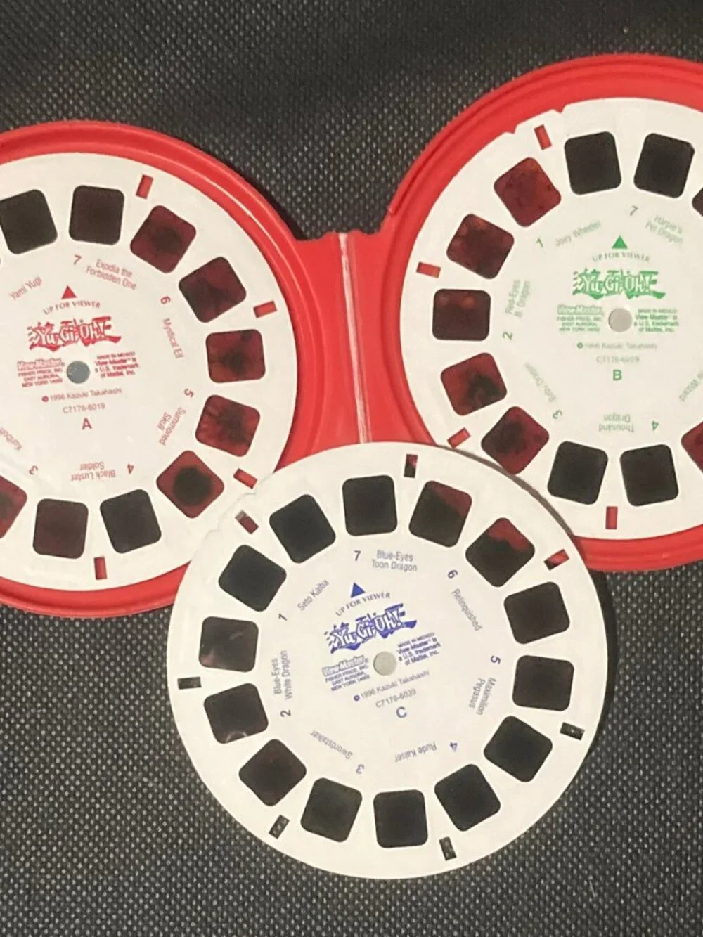 Yu-Gi-Oh! 1996 3D View-Master- 3 Reels and Case